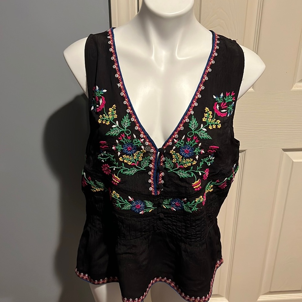 Anthropologie - Maeve Embroidered Top
